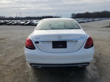 Mercedes Klasa C W205 2020 Mercedes-Benz Klasa C 2020r., 300 4 MATIC, od ubezpieczalni 2.0 Benzyna, zdjęcie 3