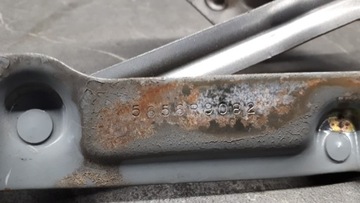 4575657 PANT ZADNÍ KRYT PRAVÝ CHRYSLER 300M