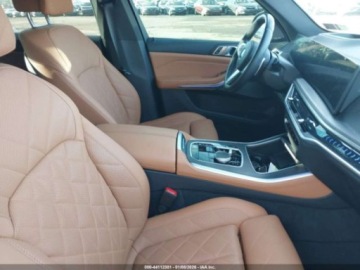 BMW X5 G05 2024 BMW X5 xDrive40i 2024 3.0 Benzyna 375KM, zdjęcie 9