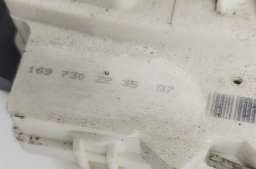 MERCEDES ML W164 ZÁMEK DVEŘE ZADNÍ PRAVÝ KLIKA EVROPA 1697302235