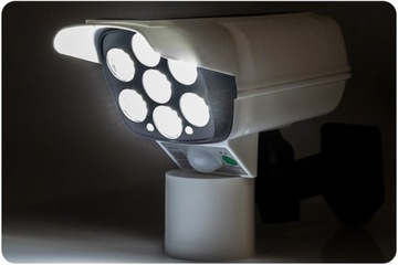 ИМИТАЦИЯ УЛИЧНОЙ ВРАЩАЮЩЕЙСЯ СОЛНЕЧНОЙ КАМЕРЫ НАБЛЮДЕНИЯ «СТРАШАК»