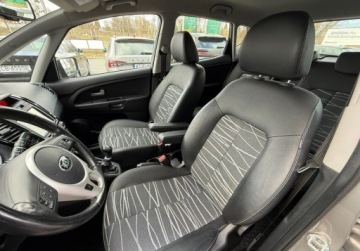 Kia Venga Mikrovan Facelifting 1.4 DOHC 90KM 2017 Kia Venga 1,4DOHC 2017rok PL Salon Serwisowany FV-marza 1.4 Benzyna 90KM, zdjęcie 17