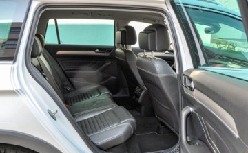 Volkswagen 2020 Volkswagen Passat Alltrack 2,0TDI (240KM) DSG 4Motion Skory Lift 2020 r. B, zdjęcie 12