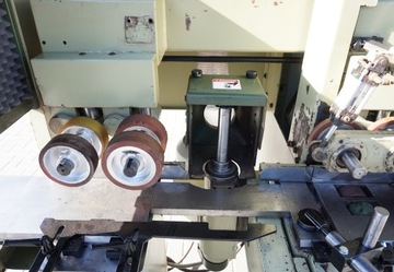 ЧЕТЫРЕХСТОРОННИЙ СТРОГАЛЬНЫЙ СТАНОК SCM + универсальный шпиндель