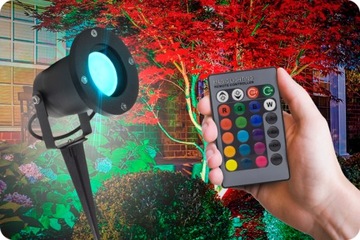 Oświetlenie LED do poświetlania drzew i krzewów