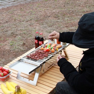 Składany grill Gotowanie na świeżym powietrzu Stal nierdzewna Przenośne drewno 42x21cm