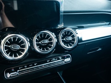 Mercedes GLB SUV AMG 35 2.0 306KM 2025 MERCEDES-BENZ GLB AMG 35 4-Matic Suv 2.0 (306KM) 2025, zdjęcie 11