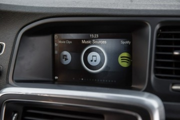 Volvo V60 I Kombi 2.0 D3 163KM 2012 Volvo V60 R-Design 2.0d D4 163KM 5cylinów Manual, zdjęcie 21