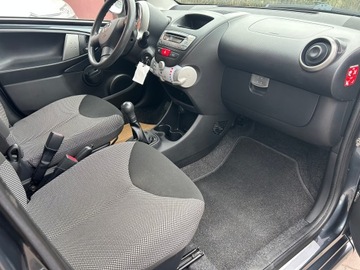 Toyota Aygo I Hatchback 5d Facelifting 1.0 VVT-i 68KM 2013 Toyota Aygo 2013-1.0 Benzyna Klima Alu, zdjęcie 10