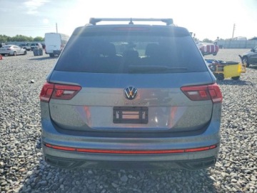 Volkswagen Tiguan II 2023 Volkswagen Tiguan SE R-LINE BLACK 2.0 Benzyna 184KM, zdjęcie 2