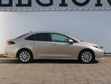 Toyota Corolla XII Sedan 1.5 VVT-i 125KM 2022 Toyota Corolla 1.5 VVT-i, Salon Polska, zdjęcie 5