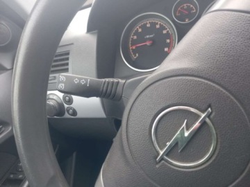 Opel Astra H Kombi 1.6 ECOTEC 115KM 2006 Opel Astra OPEL ASTRA H 1600 benzyna super stan 1.6 Benzyna 115KM, zdjęcie 16