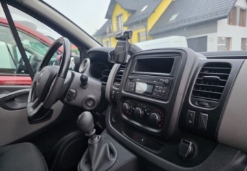 Renault Trafic III Furgon 1.6 Energy dCi 125KM 2018 Renault Trafic Salon PlL2H1Nadmuchy cieple i zimneSerwisowanyGwarancja, zdjęcie 18