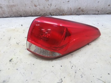 LAMPA PRAWY TYŁ CARENS IV 92402-A4