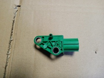 Датчик удара VW 5M0909606A