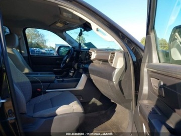 Toyota Tundra II 2023 Toyota Tundra 2023 Toyota Tundra 4WD SR5 CrewMax 5.5 Bed 3.4 Benzyna 389KM, zdjęcie 10