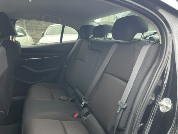 Mazda 3 IV Sedan 2.0 Skyactiv-G 122KM 2019 Mazda 3 mHEV Podgrzewanie Kamera Klimatronik BOSE, zdjęcie 12