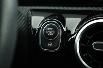 Mercedes Klasa A W177/V177 Hatchback 1.5 160d 95KM 2019 Mercedes A A 160 d, Salon Polska, Serwis ASO, zdjęcie 18
