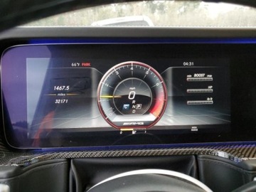 Mercedes 2019 Mercedes-Benz Klasa G MERCEDES-BENZ G 63 AMG, 2019r., 4x4, 4.0L 4.0 Benzyna, zdjęcie 9