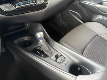 Toyota C-HR I Crossover Facelifting 1.8 Hybrid 122KM 2023 Toyota C-HR 1.8 Hybrid GPF Comfort 1.8 Hybrid Comf, zdjęcie 25