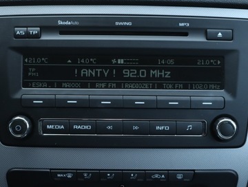 Skoda Octavia II Hatchback Facelifting 1.4 TSI 122KM 2012 Skoda Octavia 1.4 TSI, Salon Polska, DSG, Klima, zdjęcie 11