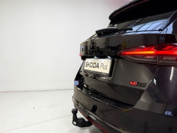 Skoda Octavia IV RS Kombi 2.0 TDI SCR 200KM 2022 Skoda Octavia Skoda Octavia RS TDI 200 KM Bogata w, zdjęcie 11