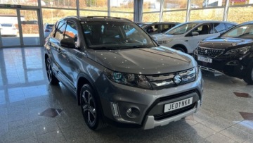 Suzuki Vitara III SUV 1.6 DDiS 120KM 2015 Suzuki Vitara 1.6 D ALLGRIP 4x4 Kamera Ledy Navi Szyber Skory MOZLIWA ZAMI, zdjęcie 12
