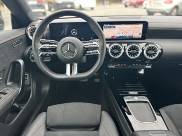 Mercedes CLA C118/X118 Shooting Brake Facelifting 1.3 180 136KM 2024 Mercedes-Benz CLA 180 Shooting Brake AMG Advanced PlusLedNavikameraSalon PL, zdjęcie 8