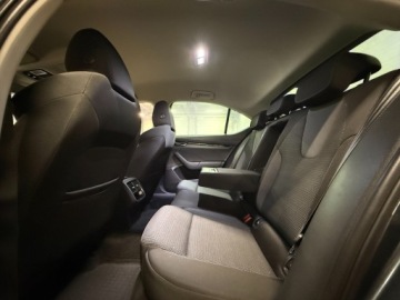 Skoda Octavia IV Liftback 2.0 TDI 150KM 2021 Skoda Octavia Ambition 2.0 TDI 150KM DSG, Salon Po, zdjęcie 22