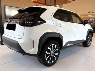 Toyota 2025 Od ręki - Style 1.5 Hybrid 116KM | Podgrzewane fotele!, zdjęcie 5