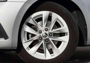 Skoda Octavia IV Liftback 1.5 TSI e-Tec Mild Hybrid 150KM 2021 Skoda Octavia Reflektory LED Kamera Keyless Lane Assist Salon PL FVAT, zdjęcie 5