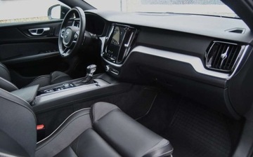 Volvo S60 III Sedan 2.0 T6 310KM 2019 Volvo S60 GWARANCJA, R-Design, T6 320KM, 4x4, Automat, Swietnie utrzymany, zdjęcie 6