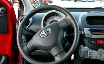 Toyota Aygo I Hatchback 5d Facelifting 1.0 VVT-i 68KM 2013 Toyota Aygo 5 Drzwi KLIMA Zadbany Benzyna 68KM, zdjęcie 14