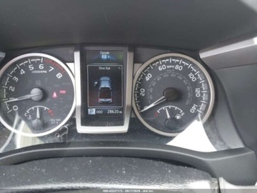 Toyota Tacoma II 2023 Toyota Tacoma SR5 V6 2023 3.5l 3.5 Benzyna 278KM, zdjęcie 10