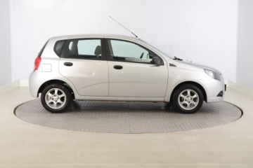 Chevrolet Aveo T250 Hatchback 5d 1.2 DOHC 84KM 2011 Chevrolet Aveo 1.2 i 16V, Salon Polska, Klima,ALU, zdjęcie 5