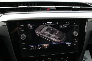 Volkswagen Arteon Fastback Facelifting 2.0 TDI SCR 150KM 2021 Volkswagen Arteon R-LINE Shooting Brake 2.0 TDI Salon PL SelectCar+ FV23%, zdjęcie 23