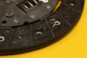 ДИСК СЦЕПЛЕНИЯ NISSAN ПРИМЕЧАНИЕ 1.4 B 319015210