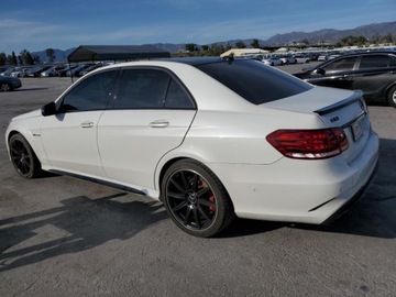 Mercedes Klasa E W212 2014 Mercedes-Benz Klasa E 63 AMG-S 2014 5.5l 5.5 Benzyna 577KM, zdjęcie 1