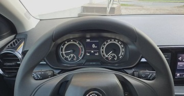 Skoda Fabia IV 2023 Skoda Fabia 1,0 benzyna 65 KM klima Full LED zarejestrowany 7 tys km 65KM, zdjęcie 18