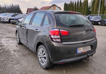 Citroen C3 II Hatchback facelifting 1.2 VTi 82KM 2014 Citroen C3 2014r, SALON POLSKA. 1.2 Benzyna. Lekko przetarty prawy bok. Je, zdjęcie 2