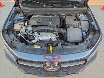 Mercedes GLB 2021 Mercedes-Benz GLB 250 2021 2.0 Benzyna 221KM, zdjęcie 6