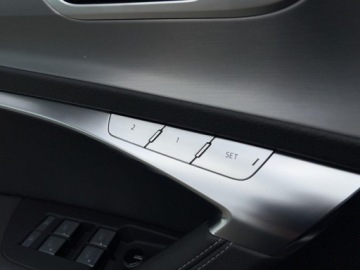Audi A6 C8 2024 Audi A6 Avant 55 TFSI e HD Matrix LED S-Line Bang Olufsen Head Up Hak Gwa, zdjęcie 23