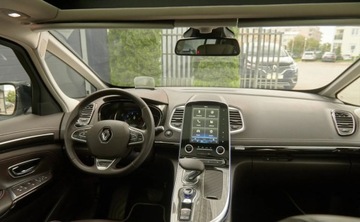 Renault Espace V Van 1.8 Energy TCe 225KM 2018 Renault Espace Renault Espace 1.8 TCe Energy Initiale Paris EDC 7os 1.8, zdjęcie 19