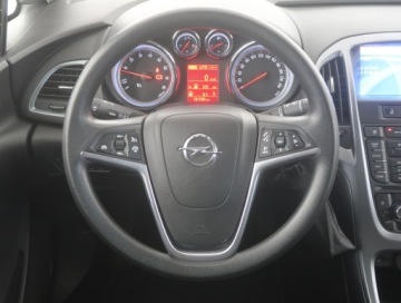 Opel Astra J GTC 1.4 Turbo ECOTEC 140KM 2013 Opel Astra 1.4 T, Navi, Klima, Tempomat, zdjęcie 14