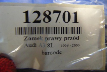 AUDI A3 8L ZÁMEK PRAVÝ PŘEDNÍ