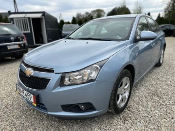 Chevrolet Cruze Sedan 1.6 16V DOHC 124KM 2011 Chevrolet Cruze Przebieg 92tyskm!!! bezwypadkowy 1.6 Benzyna 124KM