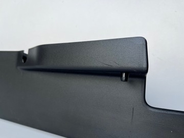 НАКЛАДКА ЗАДНЕГО РЕМНЯ RANGE ROVER VELAR