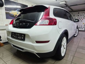Volvo C30 Hatchback 3d Facelifting 1.6 D DRIVe 109KM 2011 Volvo C30 ___Limited White Edition___1.6D DRIVe 109KM___R-Design___ 1.6, zdjęcie 13