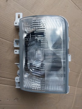 nissan cabstar lampa reflektor oryginal nowa b6060-5t300