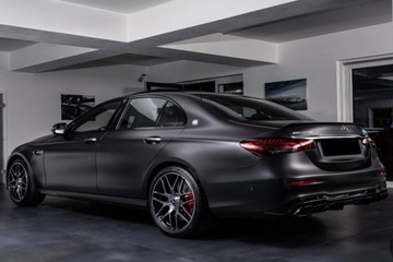 Mercedes Klasa E W213 Limuzyna AMG Facelifting 4.0 63 S 612KM 2023 AMG 63 S 4-Matic+ Sedan 4.0 (612KM) 2023, zdjęcie 2